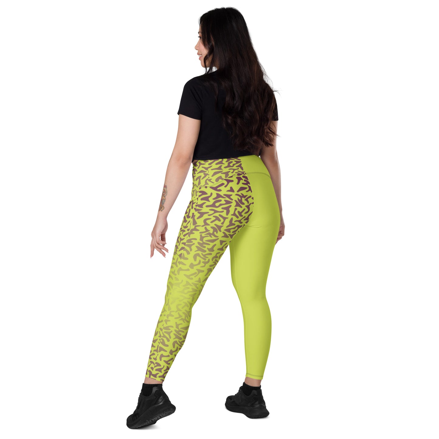 Suspicious Green Leggings with pockets